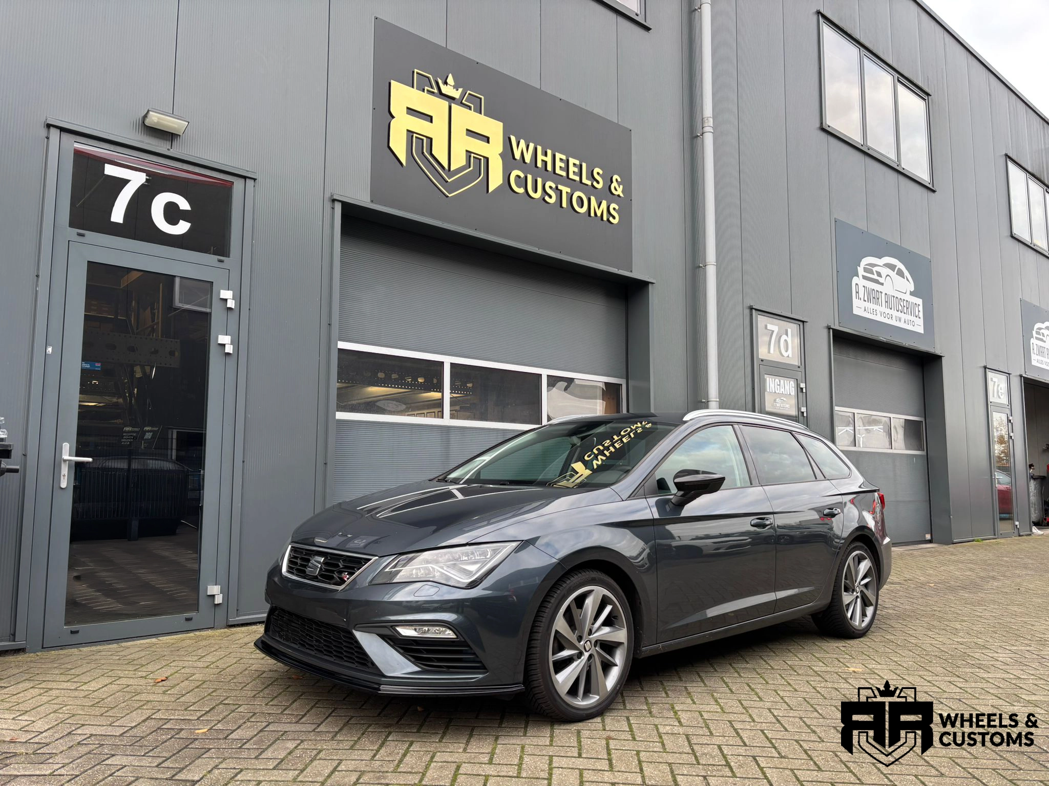 Seat Leon ST - Rieger onderdelen