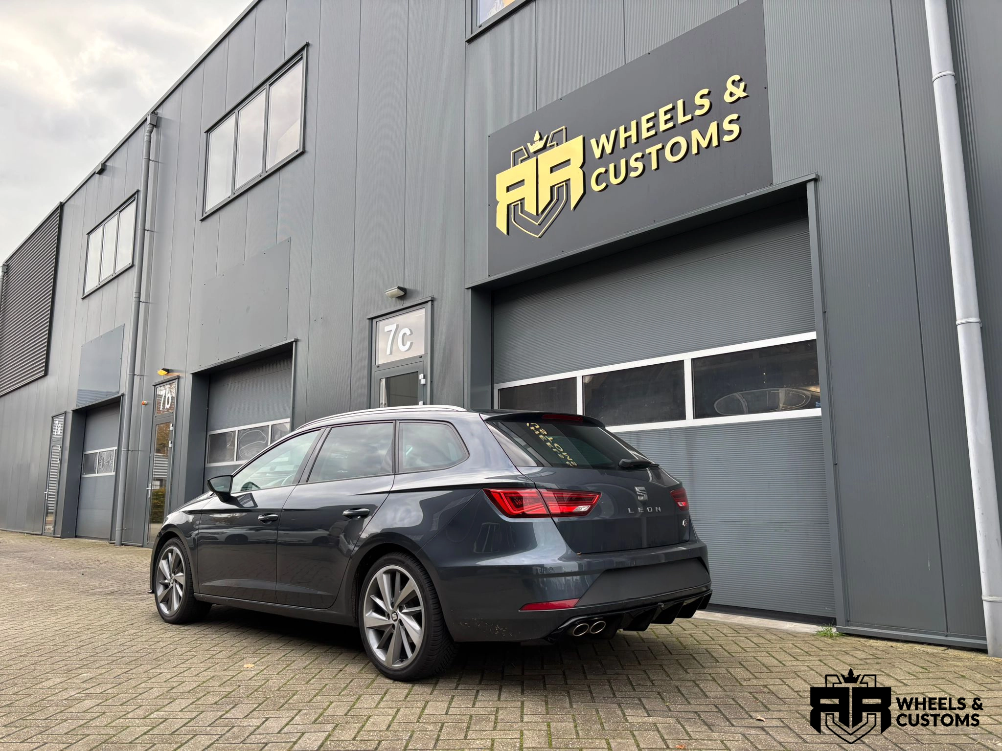 Seat Leon ST - Rieger onderdelen