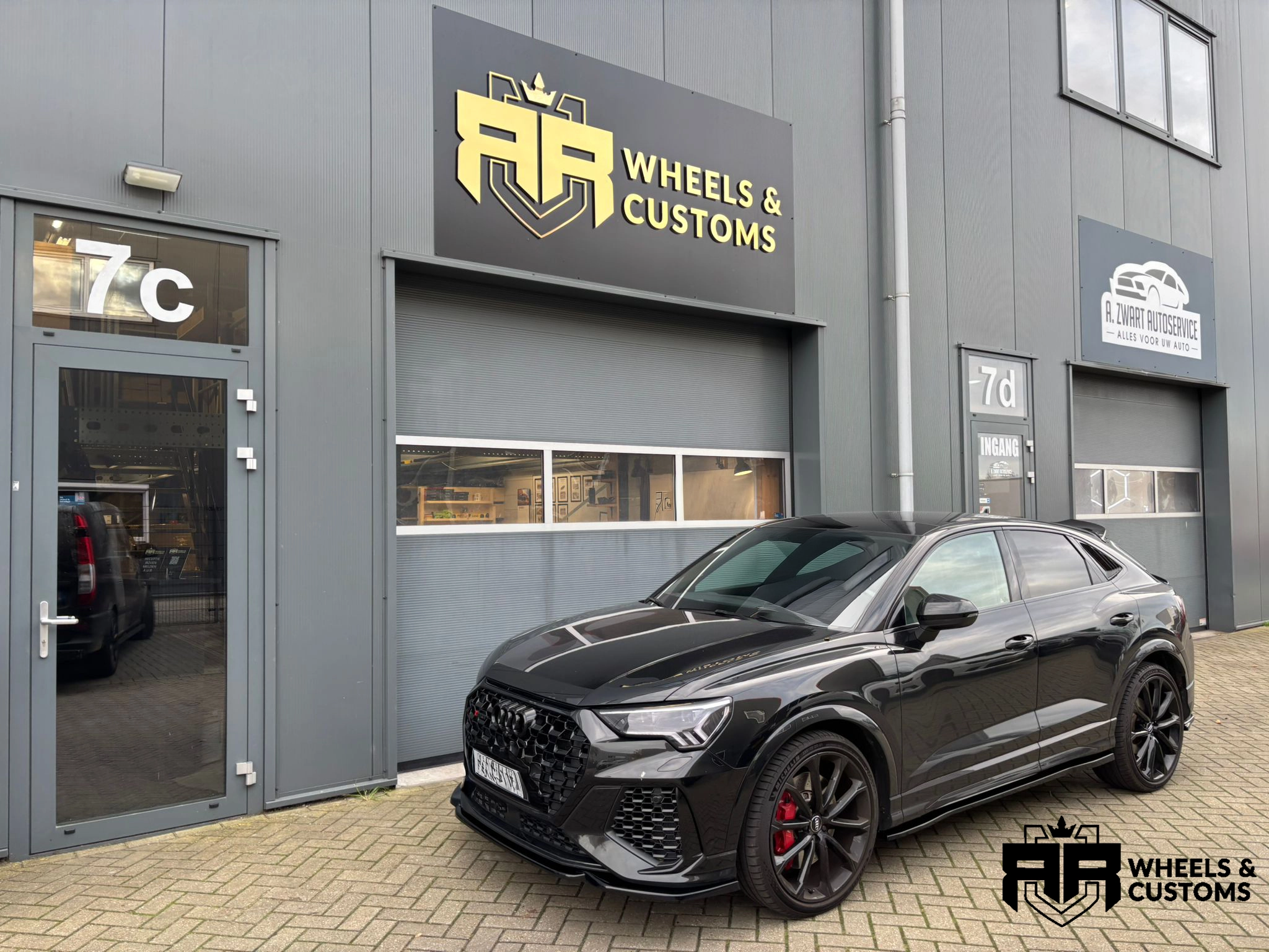 Audi RSQ3 - Maxton Design onderdelen