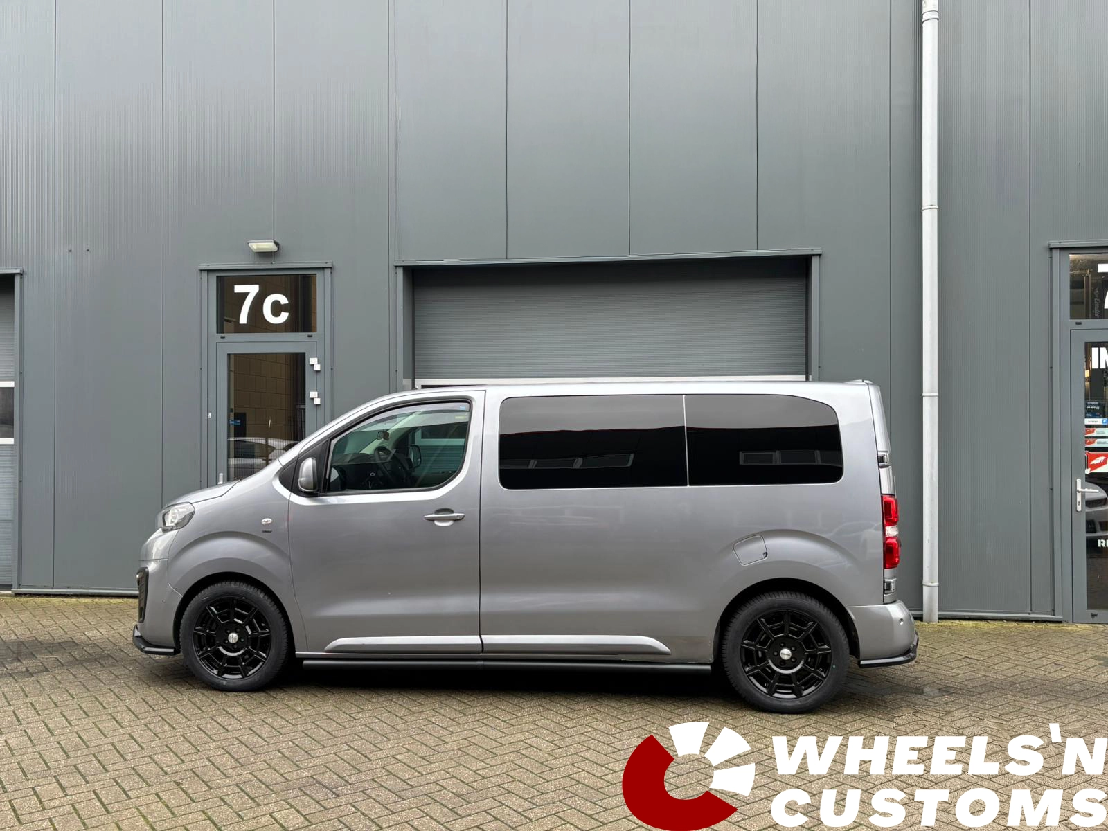 Peugeot Expert - GMP PERVAN Zwart 18inch - 5x108 7,5J ET42