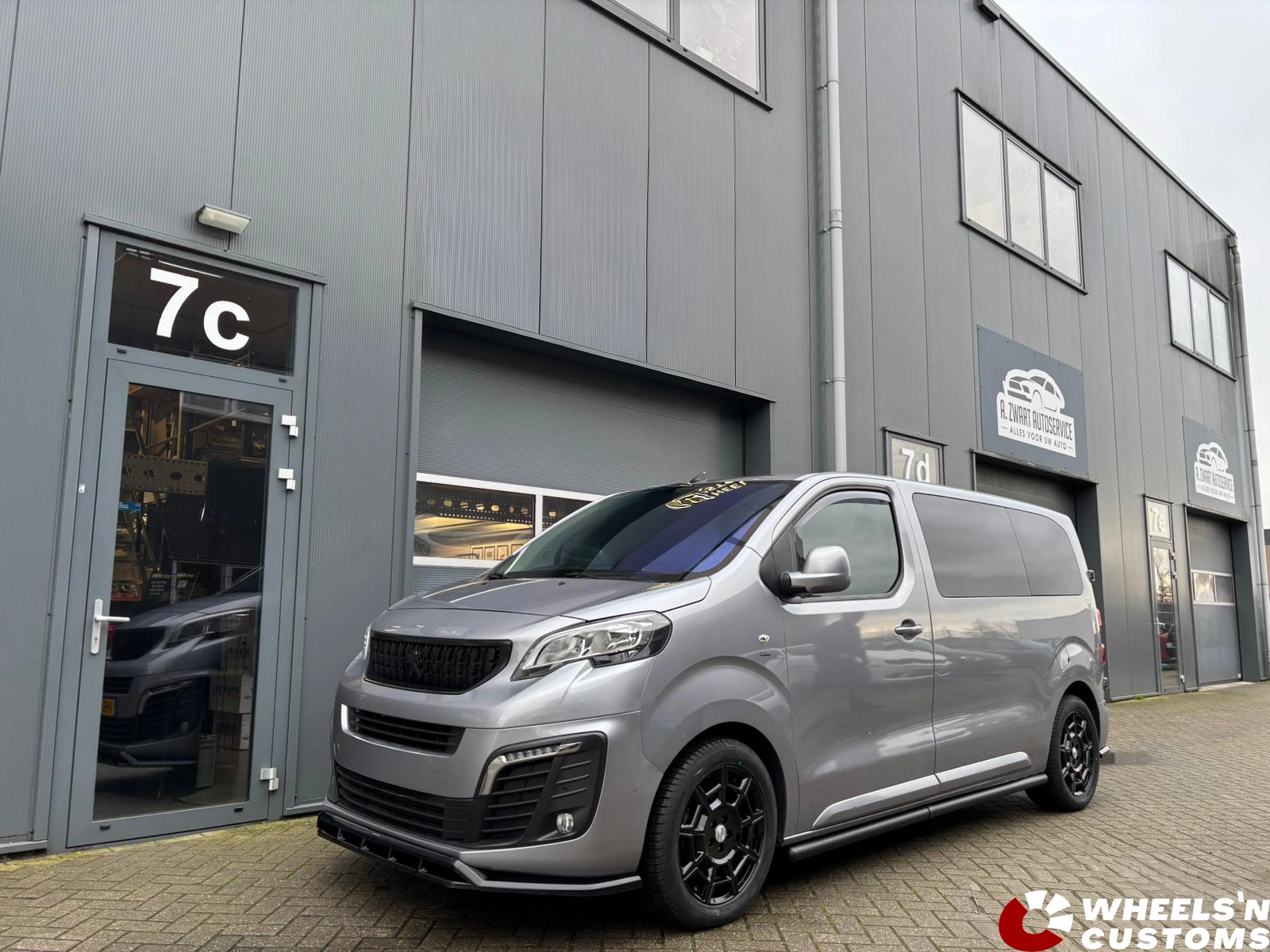 Peugeot Expert - GMP PERVAN Zwart 18inch - 5x108 7,5J ET42