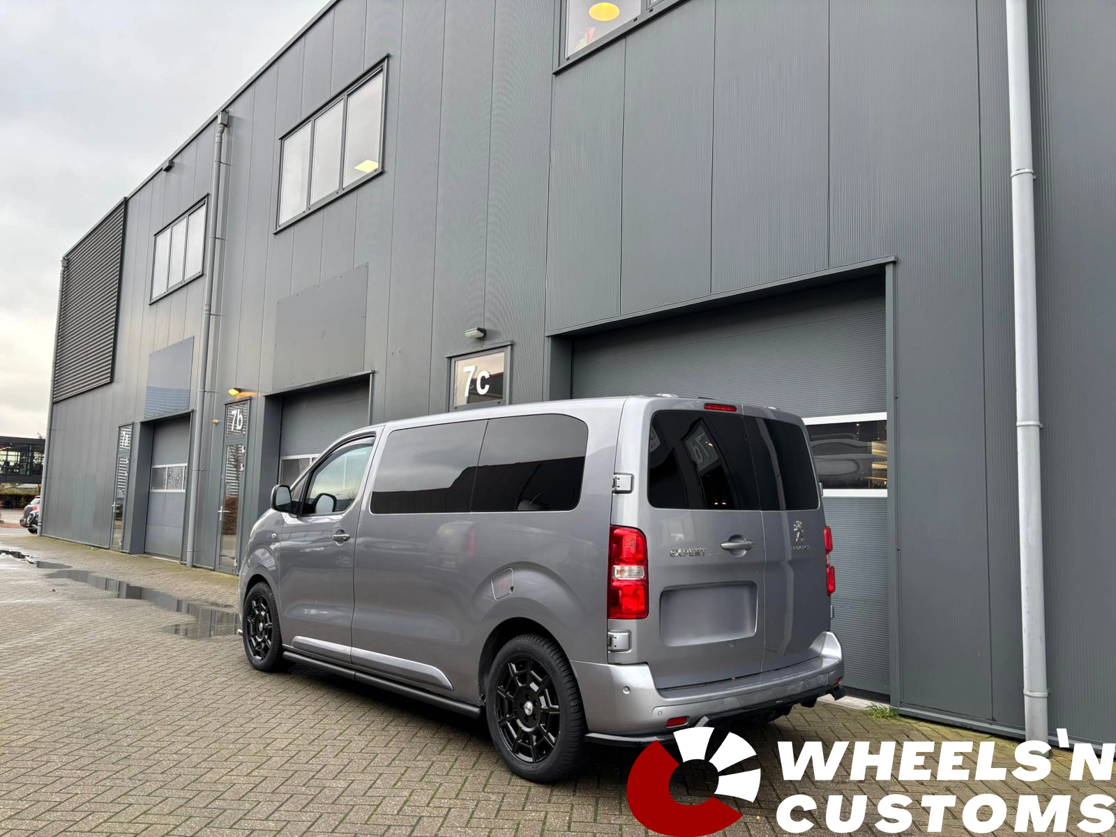 Peugeot Expert - GMP PERVAN Zwart 18inch - 5x108 7,5J ET42