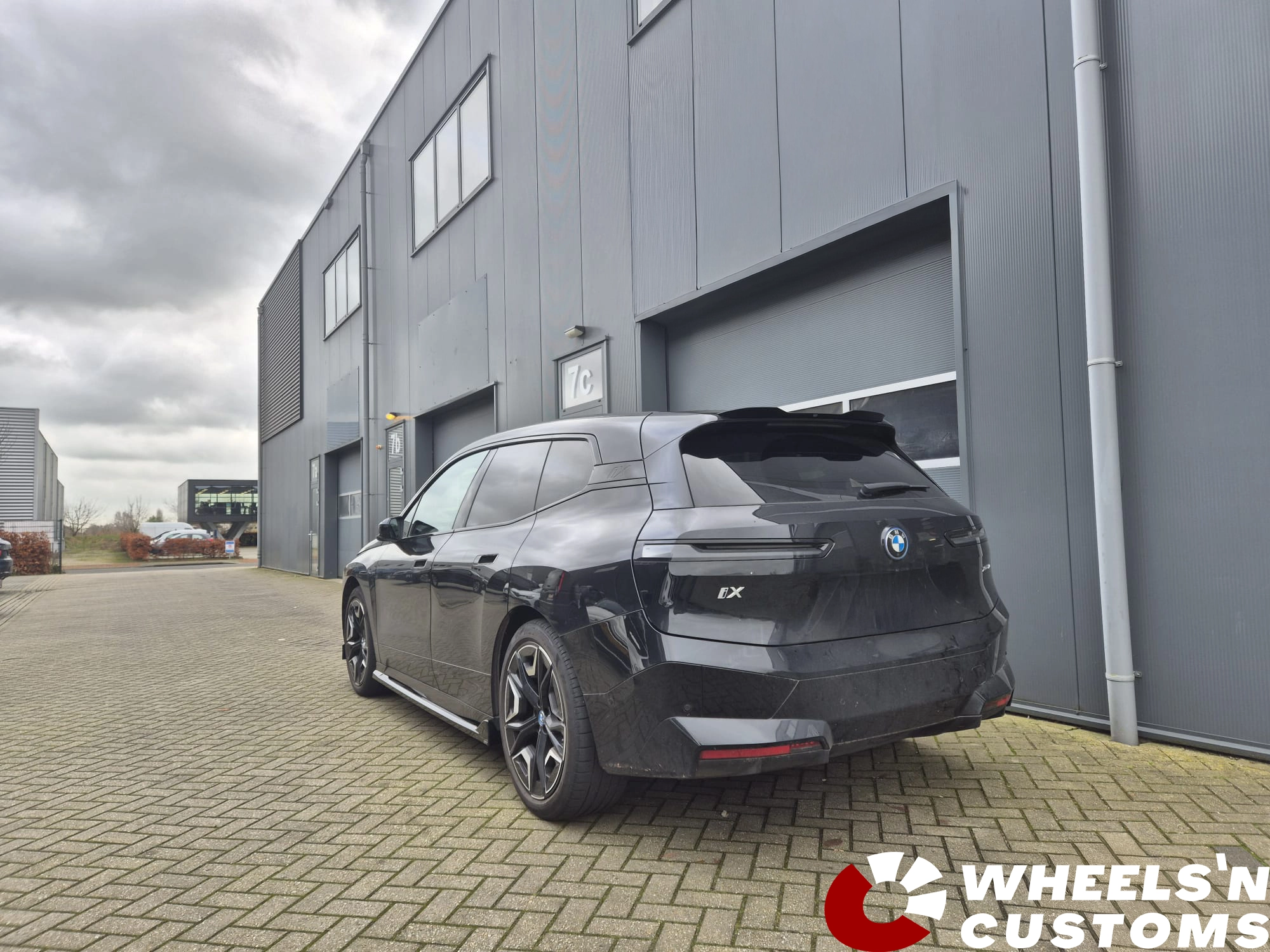 BMW IX - Maxton Design onderdelen