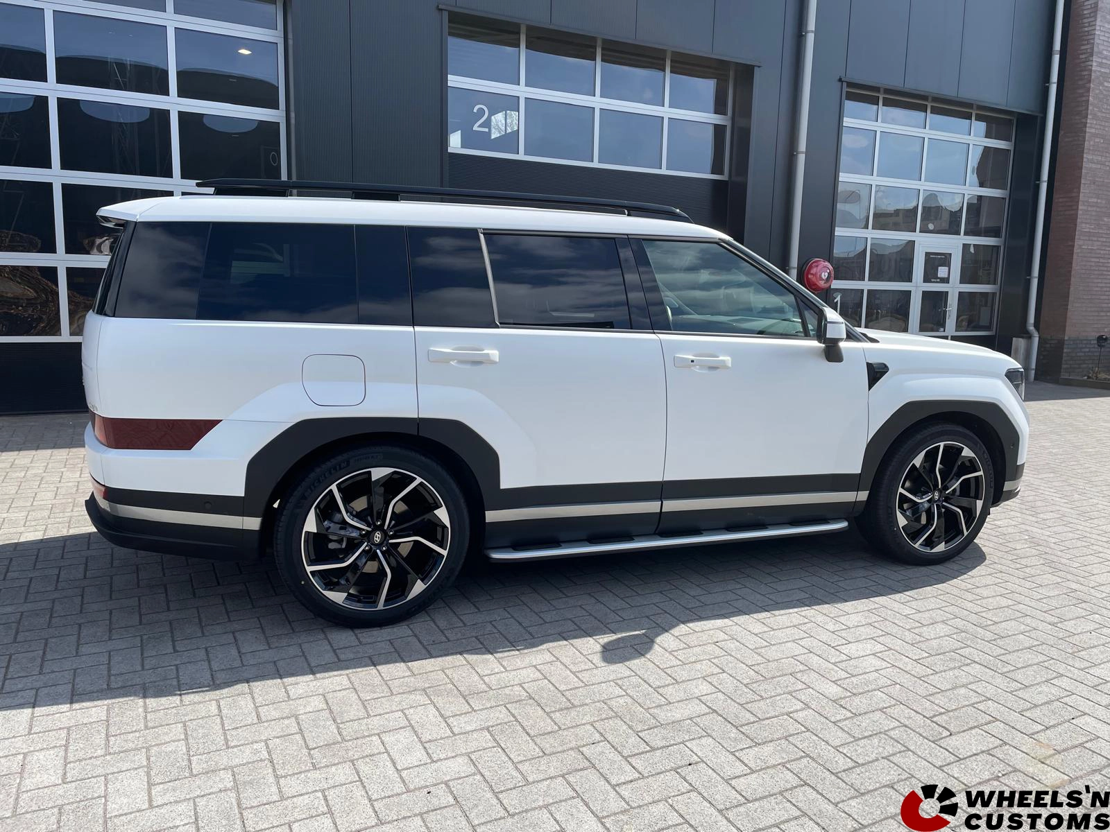 Hyundai Santa Fe 2024 - 21 inch GMP REBEL Zwart - 5x114.3 8.5J ET50