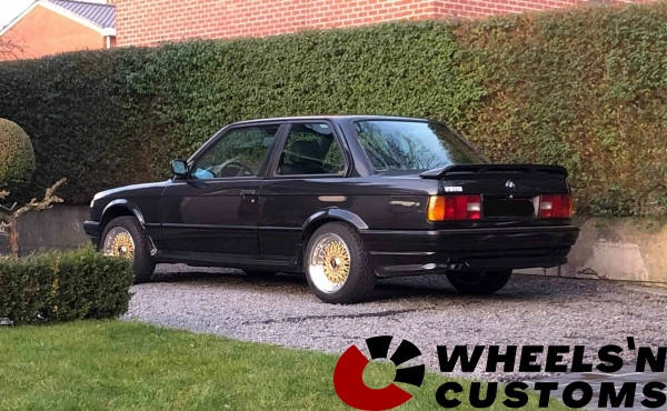 BMW E30 - 15 inch breedset - 7J ET30 + 8j ET25