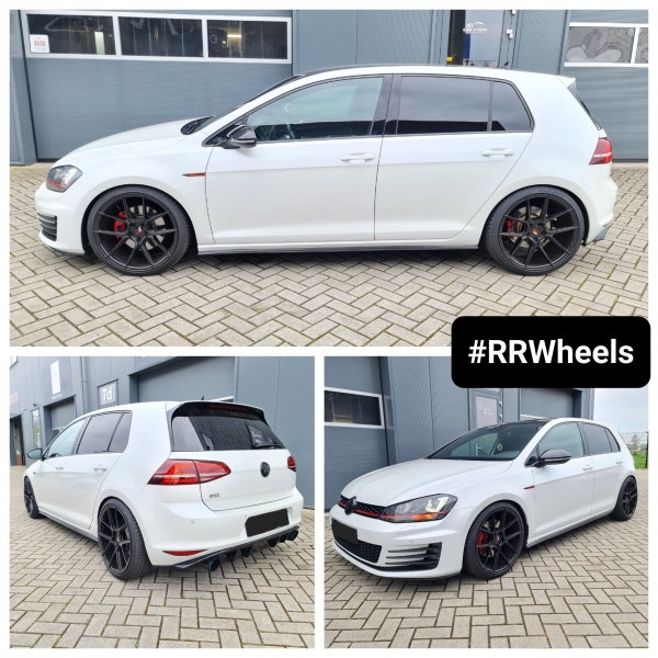 Volkswagen Golf 7 - 19 inch Japan Racing JR30 Gloss Black - 5x112 8.5J