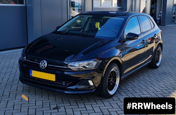 Volkswagen Polo MK6 - 17 inch Japan Racing JR23 - 5x100 8J ET42